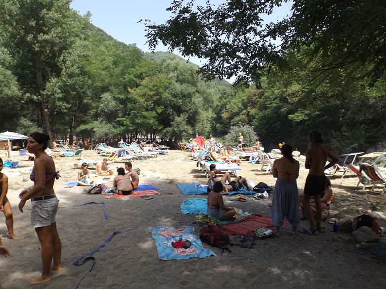  Image name: Image31.jpg 
 width: 783 pixel 
 height: 587 pixel 
 Size: 131491 bytes 
 Click to enlarge 